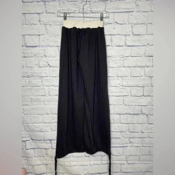 Pretty little thing Shape Navy Blue Baggy Low Rise Joggers - Picture 5 of 7